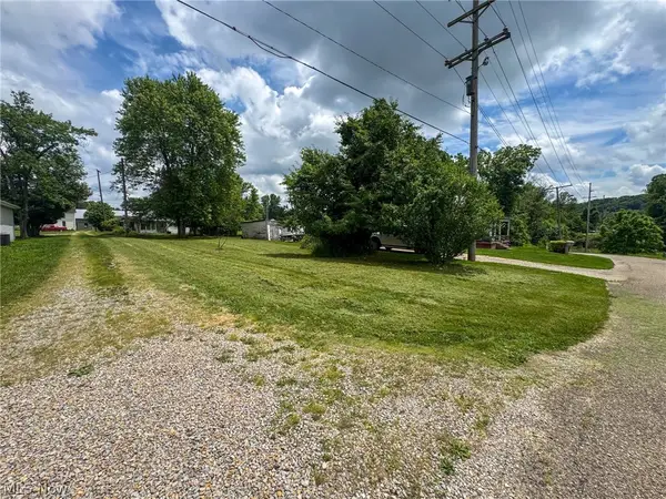 Water Street, Cambridge, OH 43725