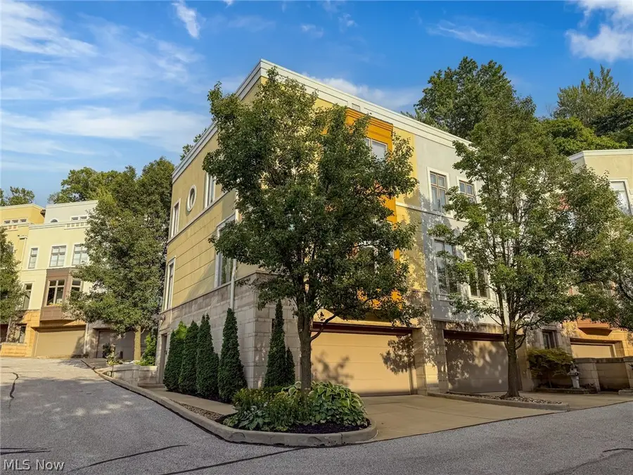 2011 Villa Carabelli Drive, Cleveland, OH 44106 - #3