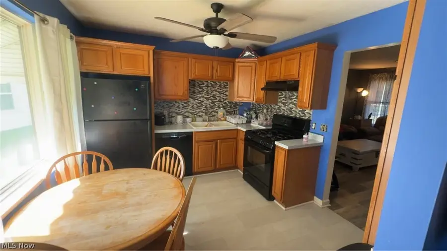2358 Nesmith Lake Boulevard, Akron, OH 44314 - #2