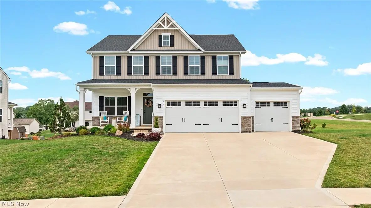 7181 Stonegate Ne Circle, Canton, OH 44721 - #1