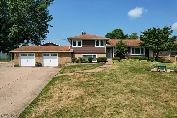 6203 Melody Ne Road, Canton, OH 44721