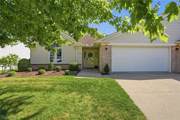 218 Lisa Ann Drive, Huron, OH 44839