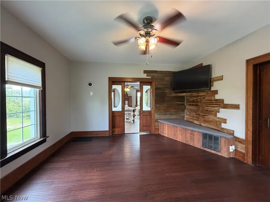 1212 Moccasin Ne Road, Carrollton, OH 44615 - #3