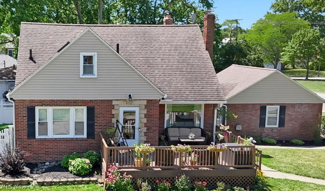2218 20th Street, Cuyahoga Falls, OH 44223 - #1