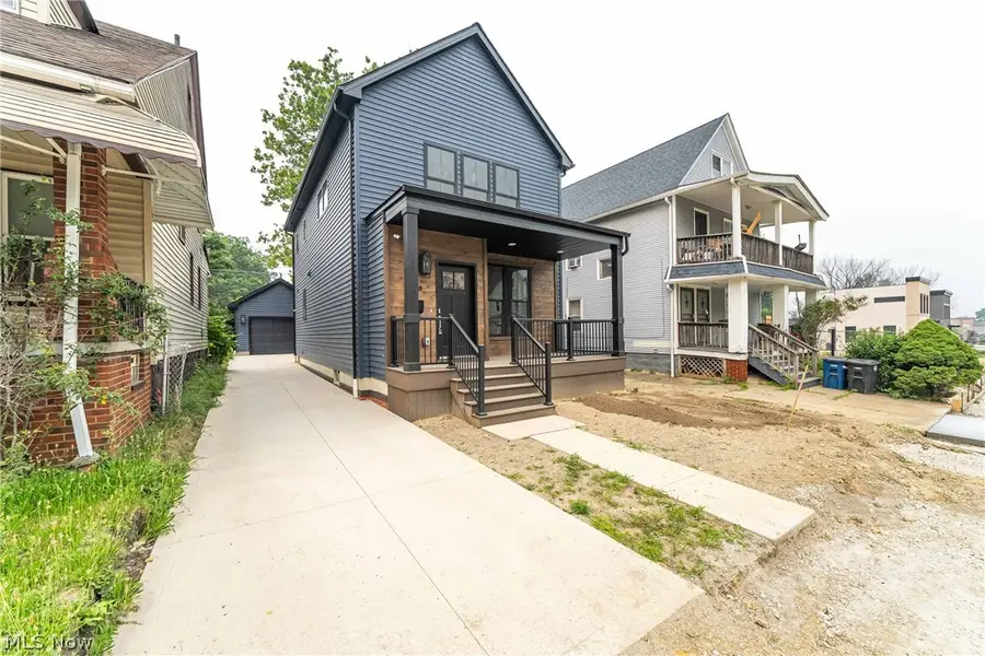 1886 Woodlawn Avenue, Cleveland, OH 44112 - #3