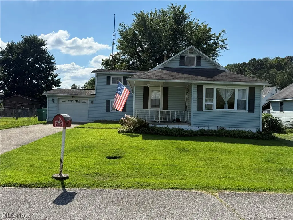 502 Victoria Avenue, Parkersburg, WV 26101 - #1
