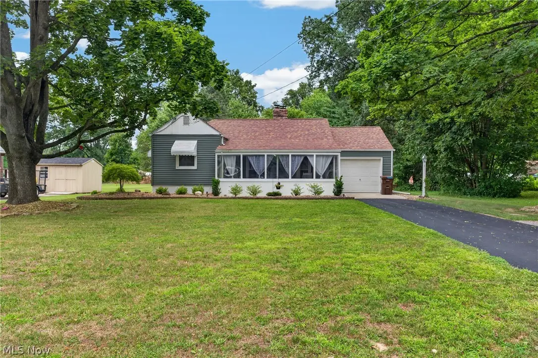 33 Sycamore Drive, New Middletown, OH 44442 - #1