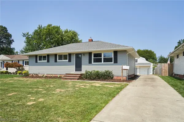 35477 Hobbie Drive, Eastlake, OH 44095