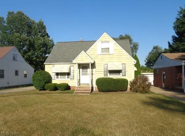 4965 W 220th Street, Fairview Park, OH 44126