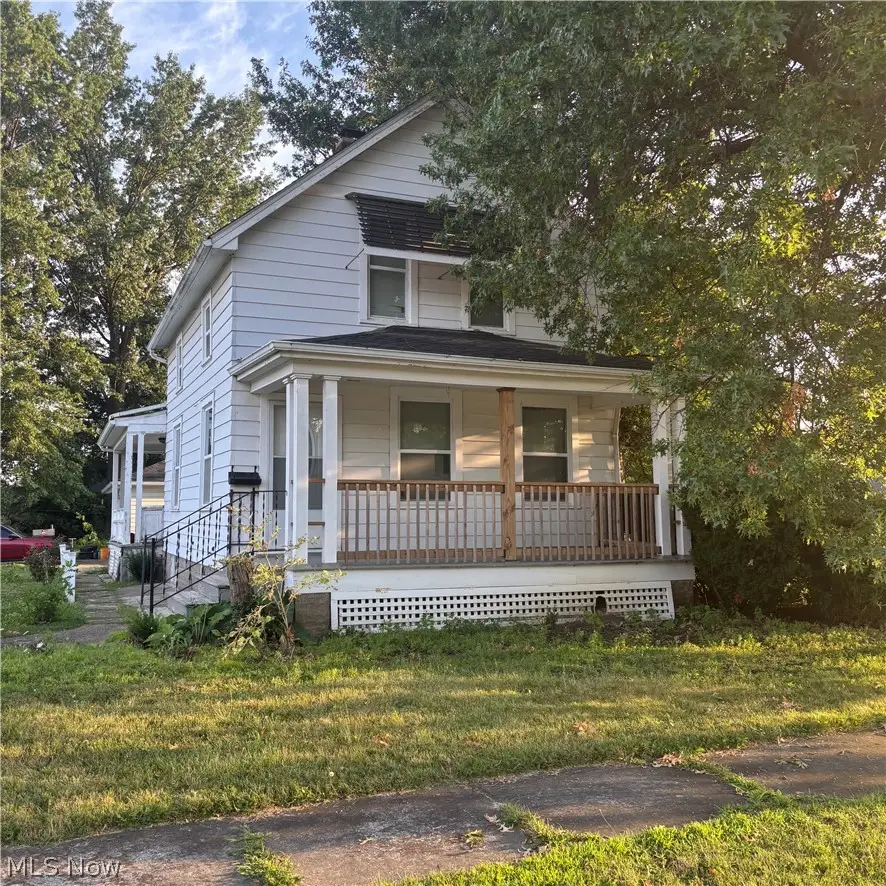 1407 W 22nd Street, Lorain, OH 44052 - #1