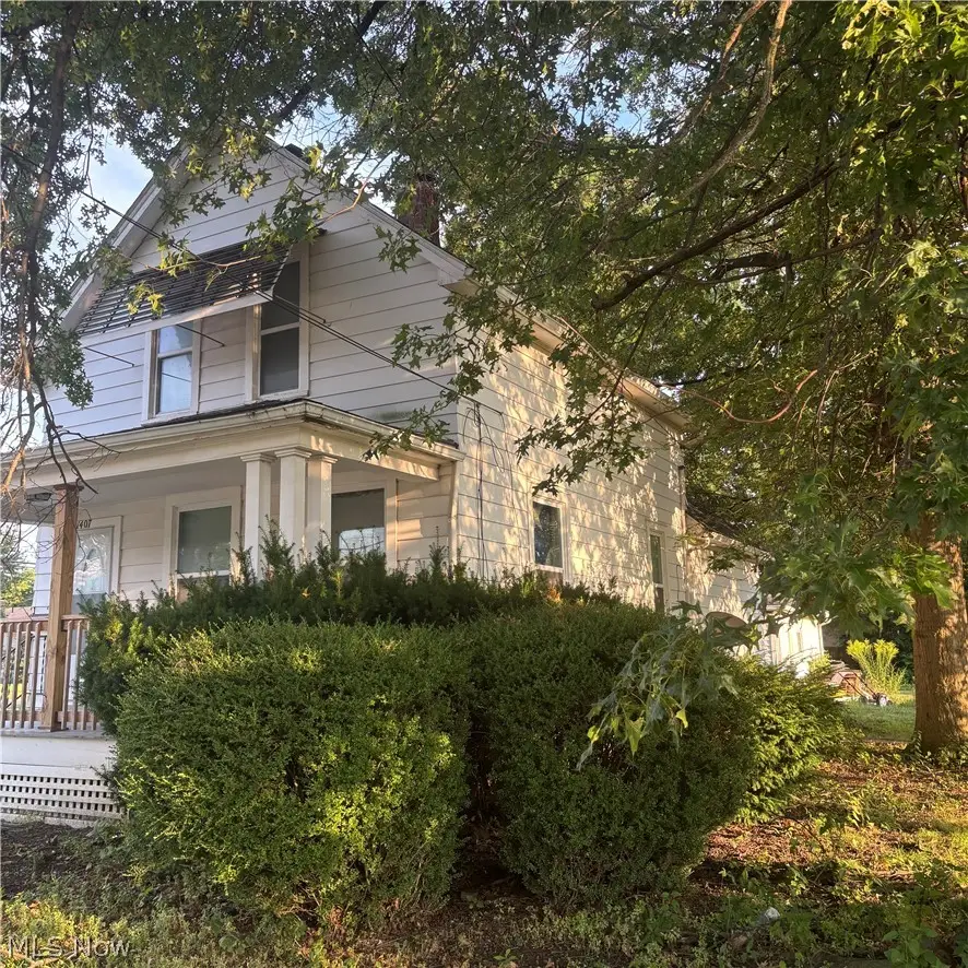 1407 W 22nd Street, Lorain, OH 44052 - #3