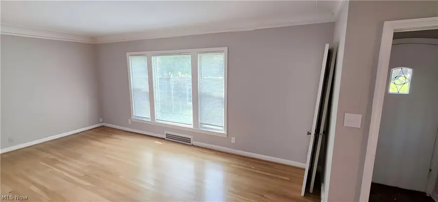 3531 Bainbridge Road, Cleveland Heights, OH 44118 - #3