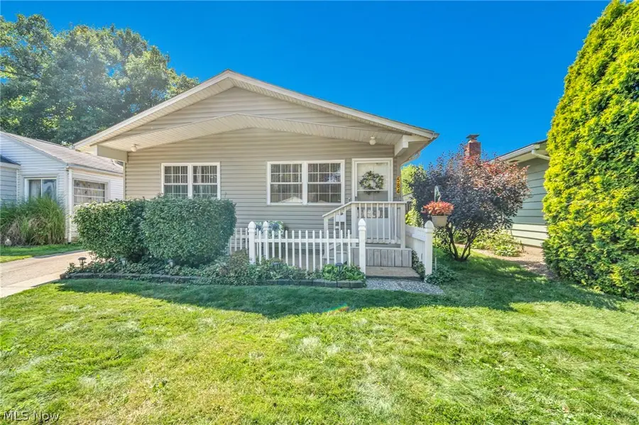 584 Stanley Road, Akron, OH 44312 - #2