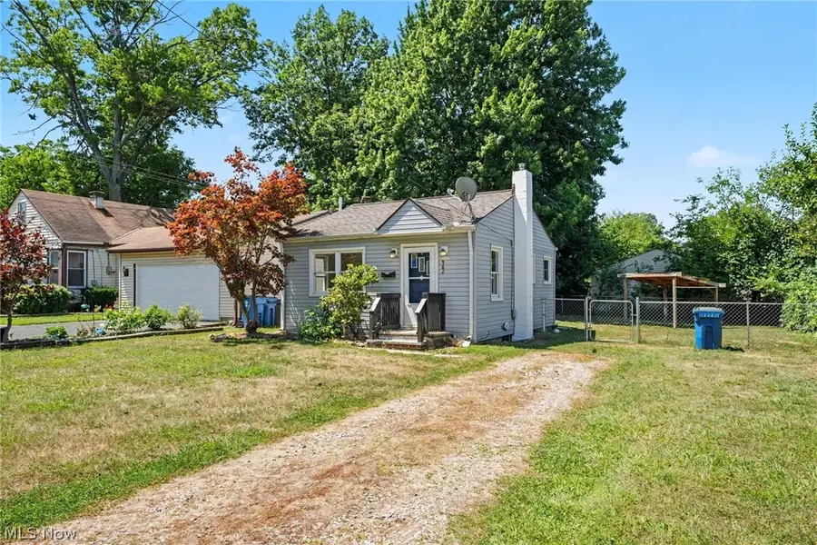 982 Shadowrow Avenue, Willoughby, OH 44094 - #2