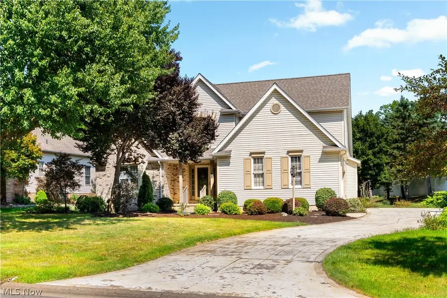3472 Deer Trace Nw Avenue, Canton, OH 44708 - #2
