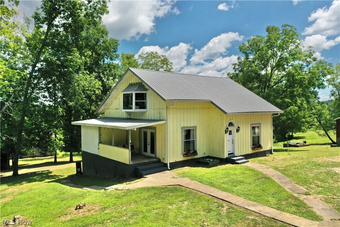 8437 S Calhoun Highway, Millstone, WV 25261 - #1
