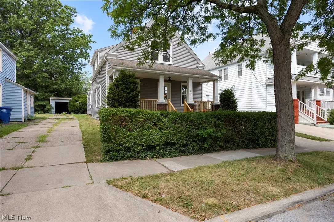 2054 Magee Street, Lakewood, OH 44107 - #1