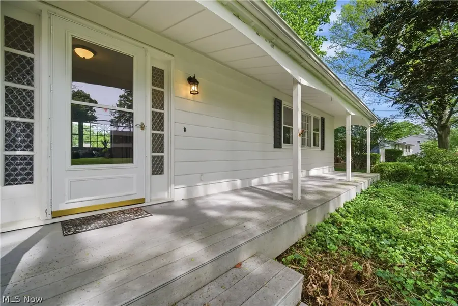 3331 Edington Road, Fairlawn, OH 44333 - #2