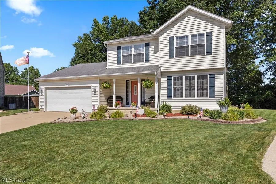 732 Oakdale Circle, Elyria, OH 44035 - #2