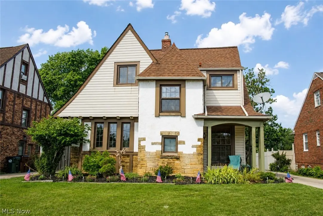 9014 Snow Road, Parma, OH 44130 - #1