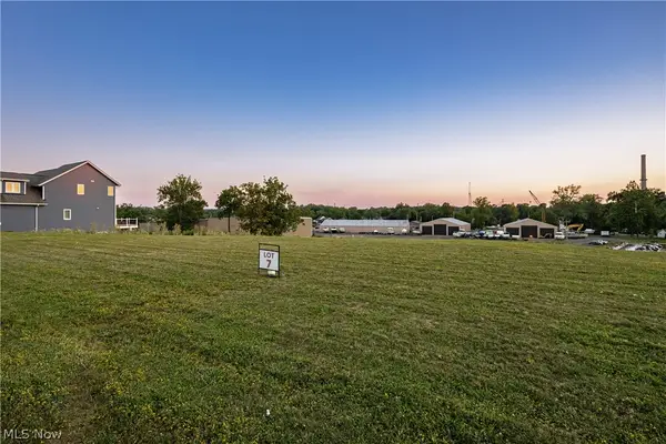 Lot #7 Forest Drive, Eastlake, OH 44095