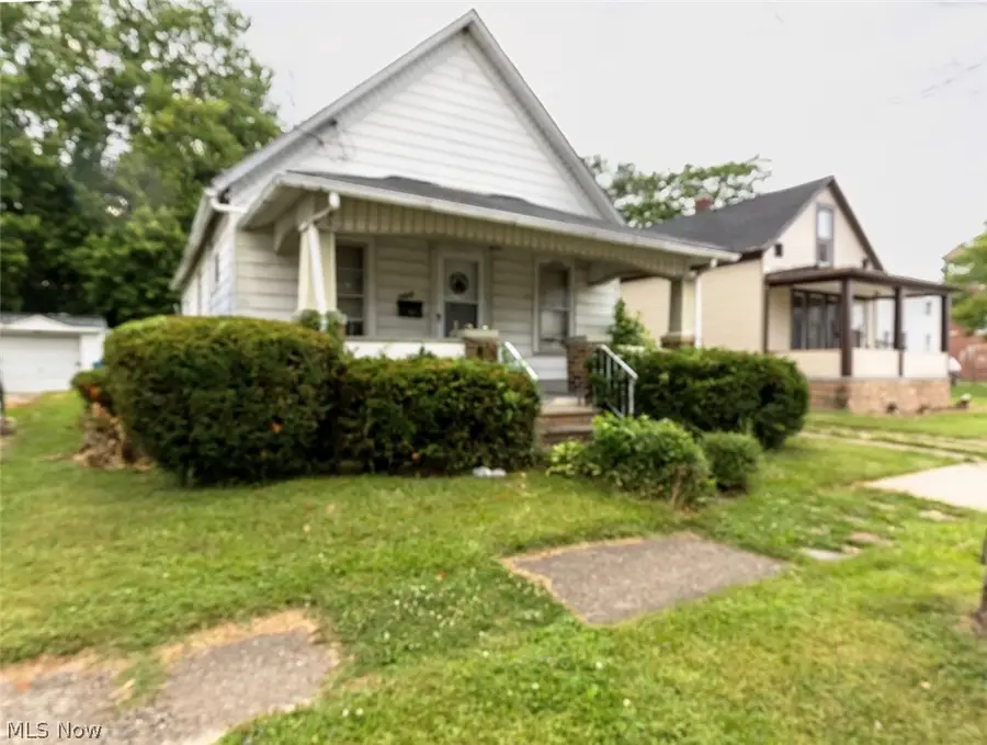 1826 Hamilton Avenue, Lorain, OH 44052 - #3