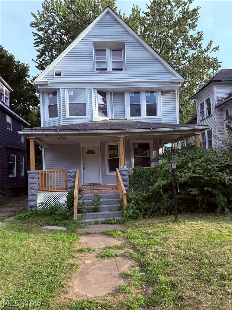10708 Grantwood Avenue, Cleveland, OH 44108 - #1