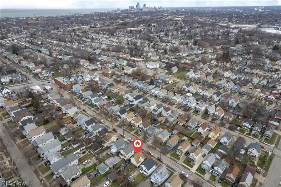 3340 W 91st Street, Cleveland, OH 44102 - #3