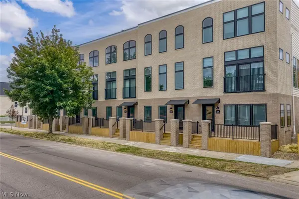 4709 Bridge Avenue, Cleveland, OH 44102