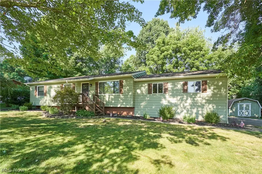 2808 Lynne Road, Green, OH 44312 - #2