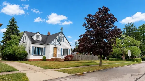 8423 Greenlawn Avenue, Parma, OH 44129