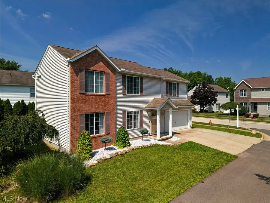 1271 Oxford Circle, Akron, OH 44312 - #2