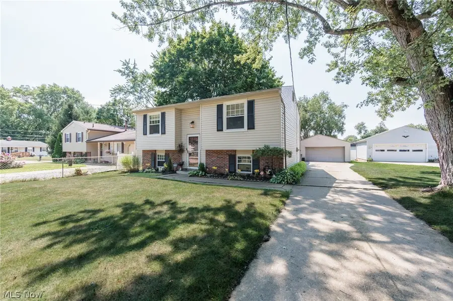 1404 Kendale Drive, Akron, OH 44314 - #3