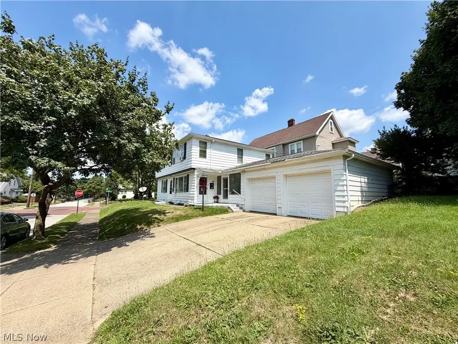 526 N Firestone Boulevard, Akron, OH 44301 - #2