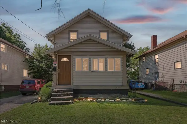 912 Hunt Street, Akron, OH 44306