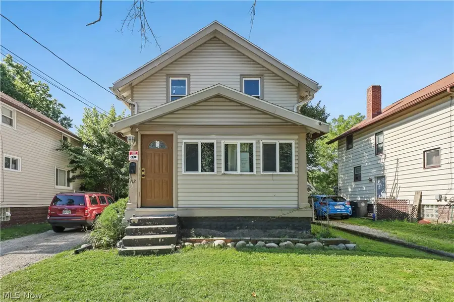 912 Hunt Street, Akron, OH 44306 - #2