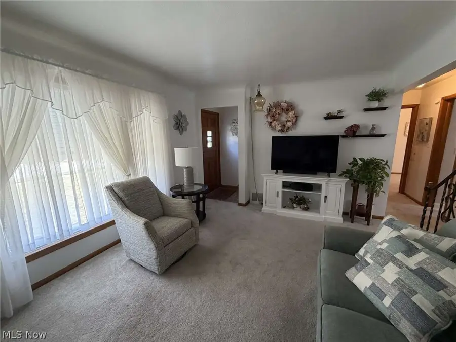 3846 E 365th Street, Willoughby, OH 44094 - #3