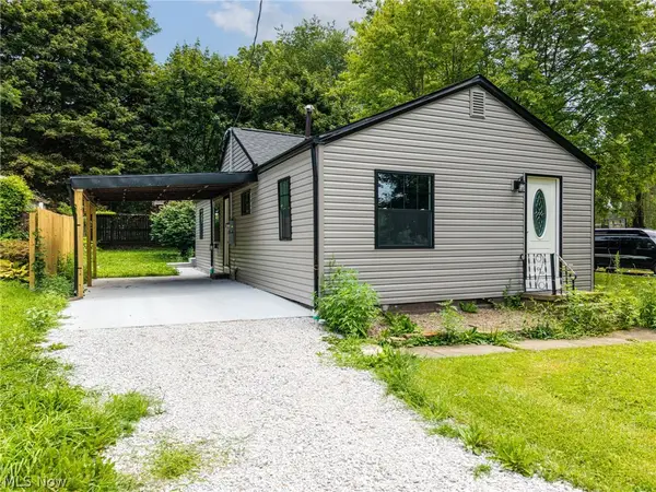 419 Celia Avenue, Akron, OH 44312