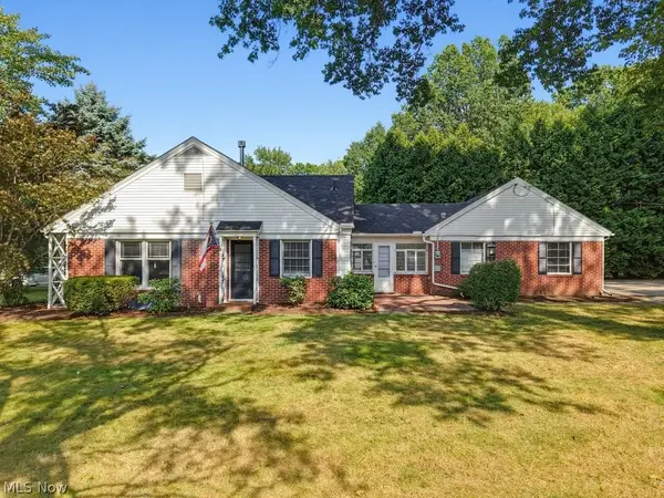 2468 Ridgewood Road, Akron, OH 44313