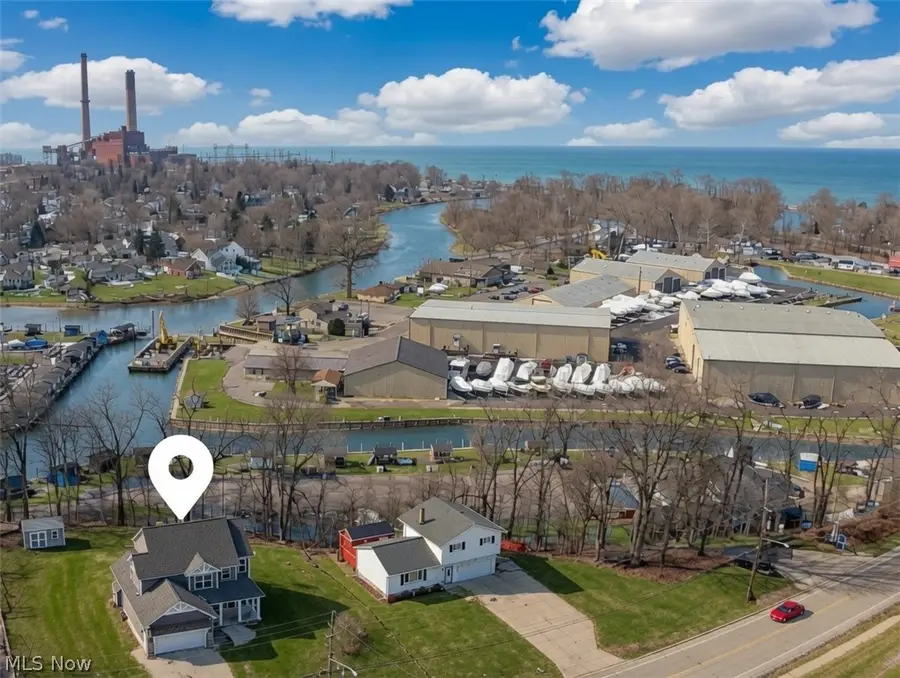 35965 Lake Shore Boulevard, Eastlake, OH 44095 - #2
