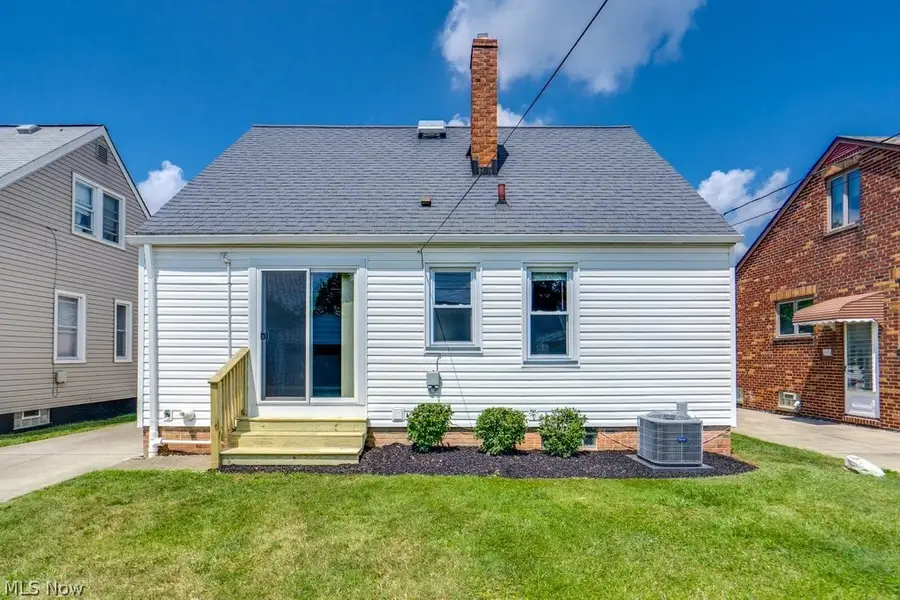 5411 Forest Avenue, Parma, OH 44129 - #2