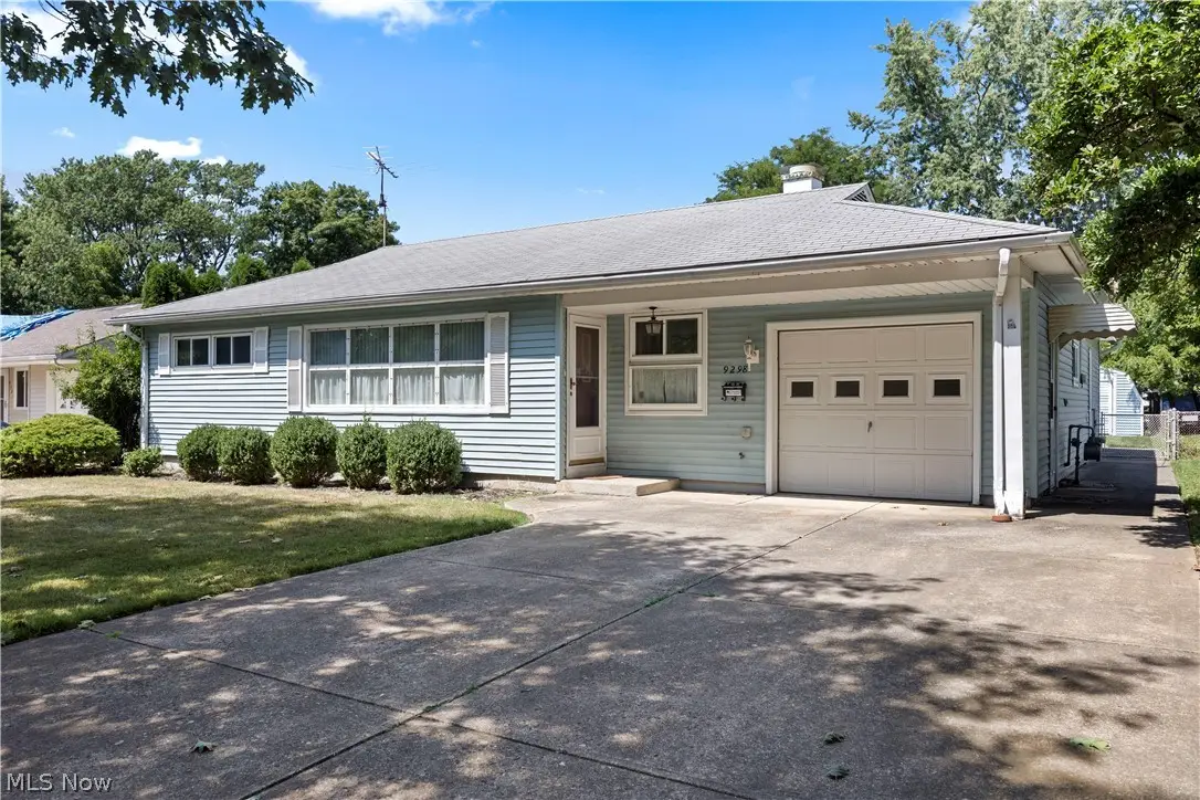 9298 Newkirk Drive, Parma Heights, OH 44130 - #1