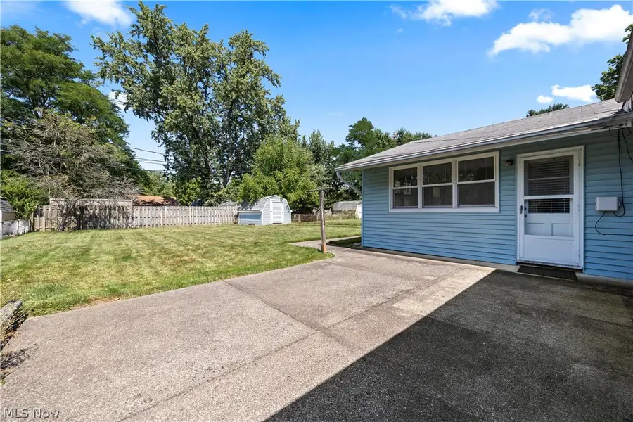 9298 Newkirk Drive, Parma Heights, OH 44130 - #3