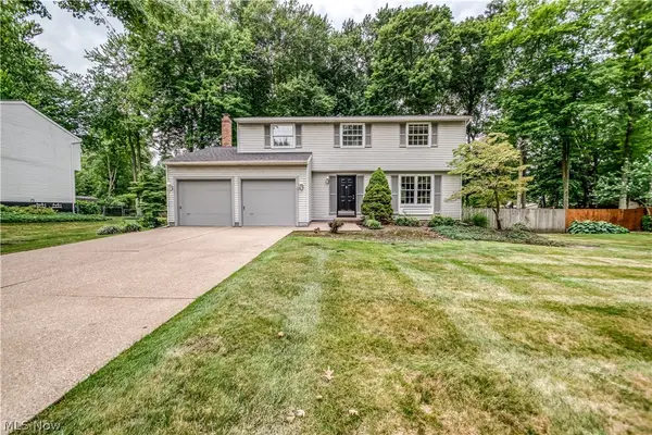 5828 Grovewood Drive, Mentor, OH 44060