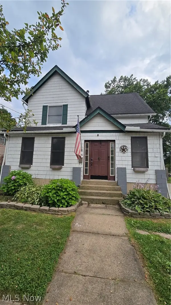 504 E Riddle Avenue, Ravenna, OH 44266