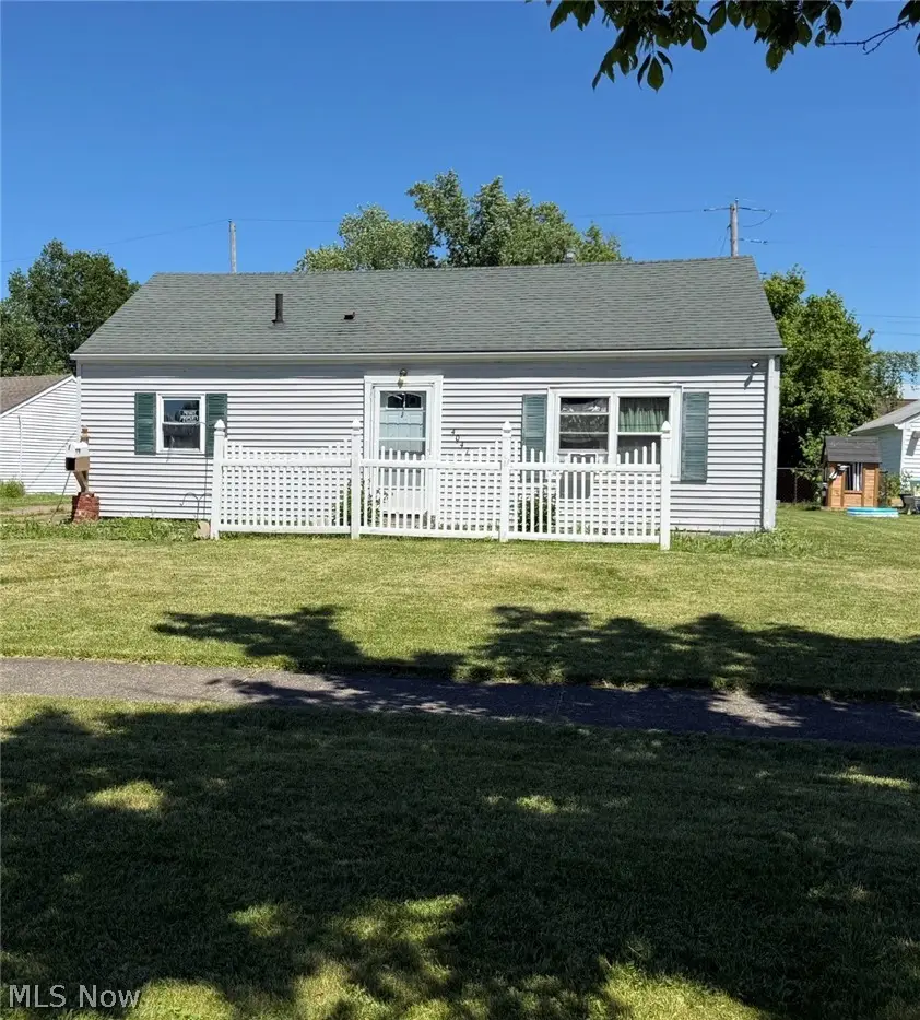4047 Tacoma Avenue, Lorain, OH 44055 - #1
