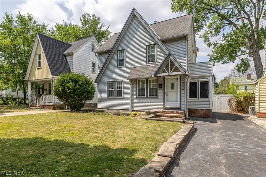 4432 W 58th, Cleveland, OH 44144 - #2