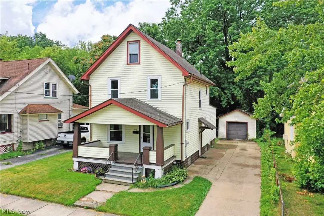 974 Glenwood Ne Street, Warren, OH 44483 - #1