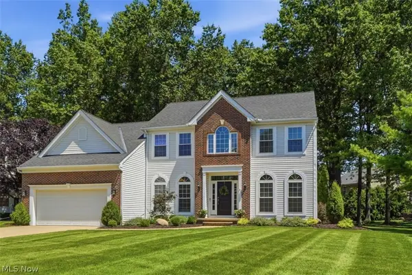333 Waterside Drive, Avon Lake, OH 44012