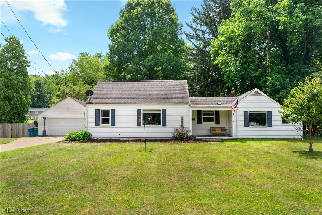 4644 16th Nw Street, Canton, OH 44708 - #1